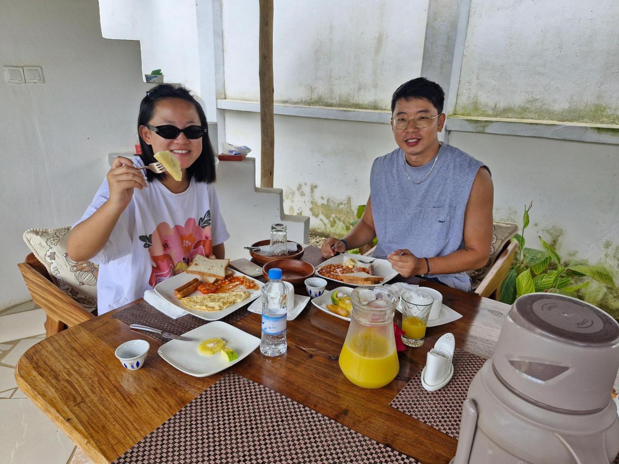 64 Zenj House Luxury Airport B&B Mbweni Ngoại thất bức ảnh