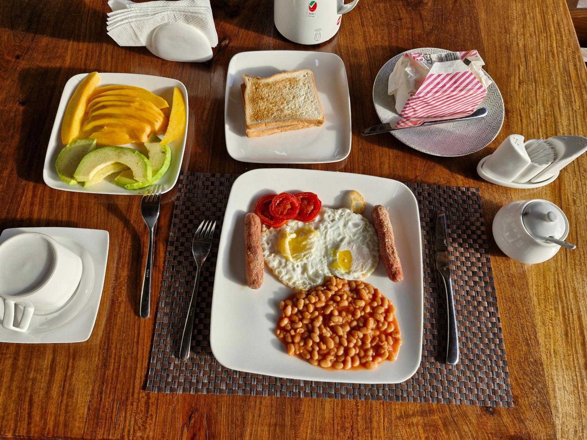 64 Zenj House Luxury Airport B&B Mbweni Ngoại thất bức ảnh