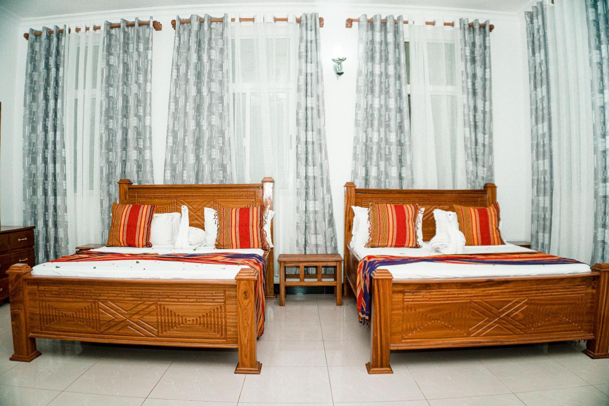 64 Zenj House Luxury Airport B&B Mbweni Ngoại thất bức ảnh