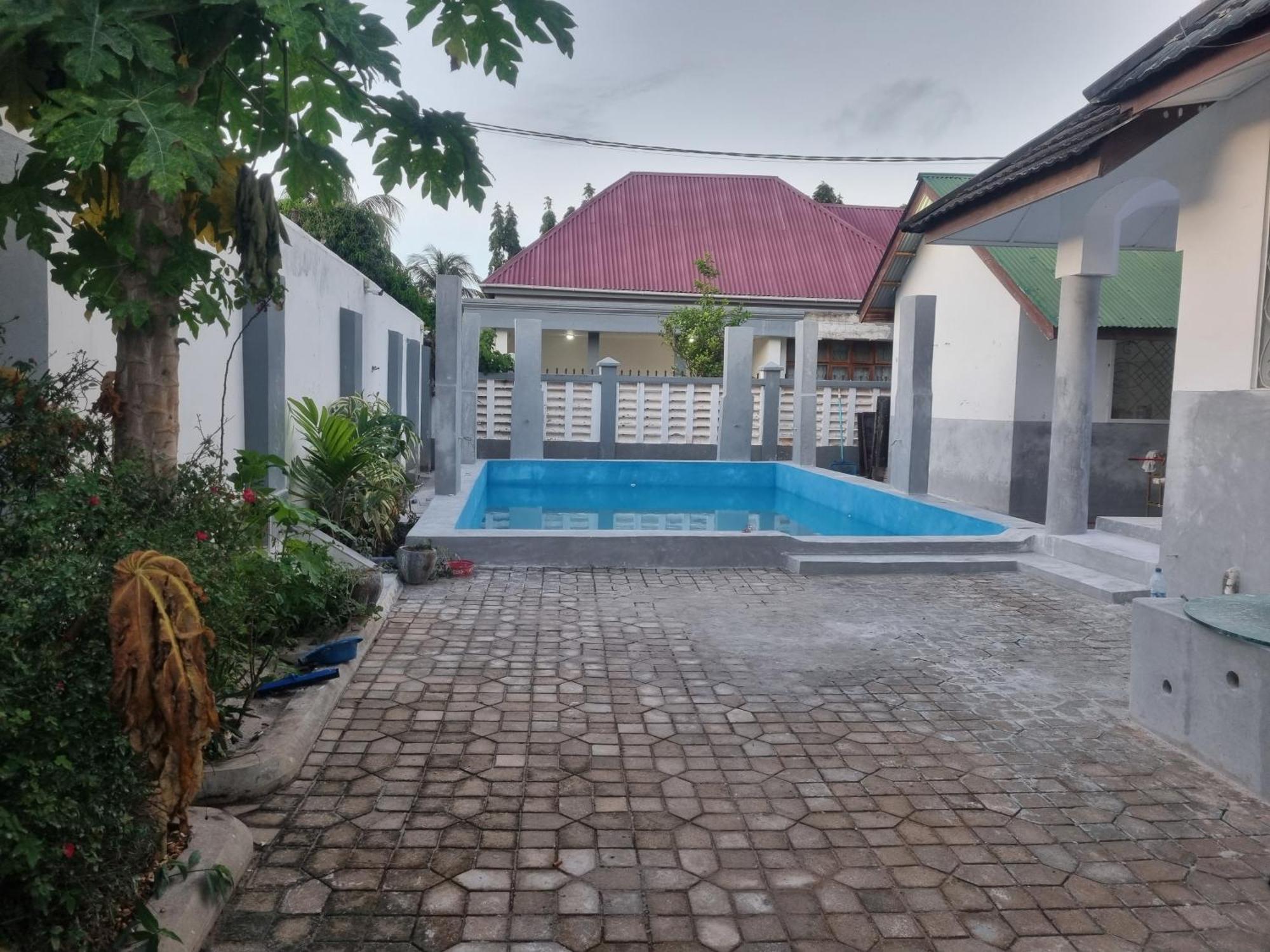 64 Zenj House Luxury Airport B&B Mbweni Ngoại thất bức ảnh